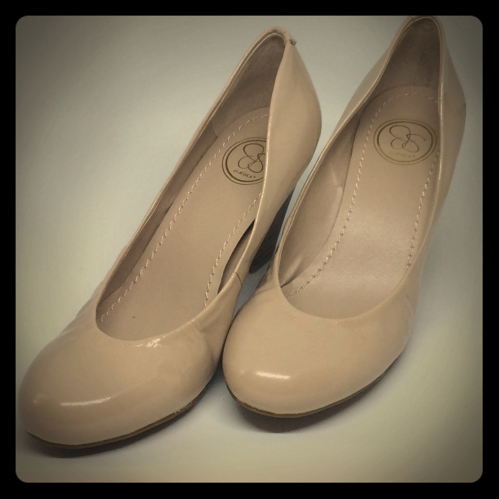 Jessica Simpson NEW patent wedge nude/tan 7.5M